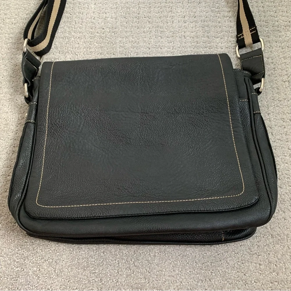 Italian Black Pebbled Leather Large Messenger Crossbody Bag, Work Unisex